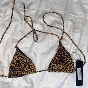Motel leopard bikini top